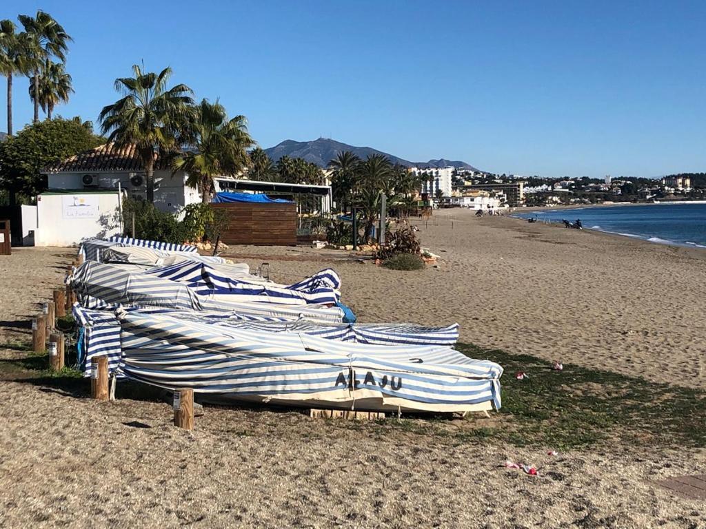 La Cala Beach Home - Beachfront Few Steps Away From Sandy Beach La Cala De Mijas Zewnętrze zdjęcie