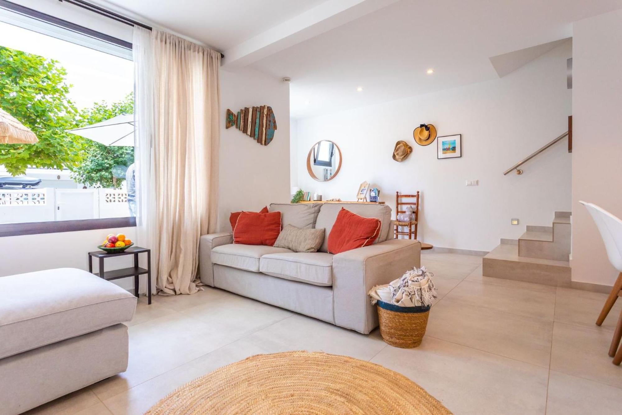 La Cala Beach Home - Beachfront Few Steps Away From Sandy Beach La Cala De Mijas Zewnętrze zdjęcie